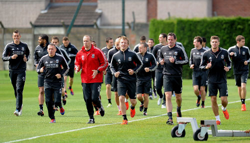 阿隆索暴怒！弗兰-加西亚一分钟两黄染红