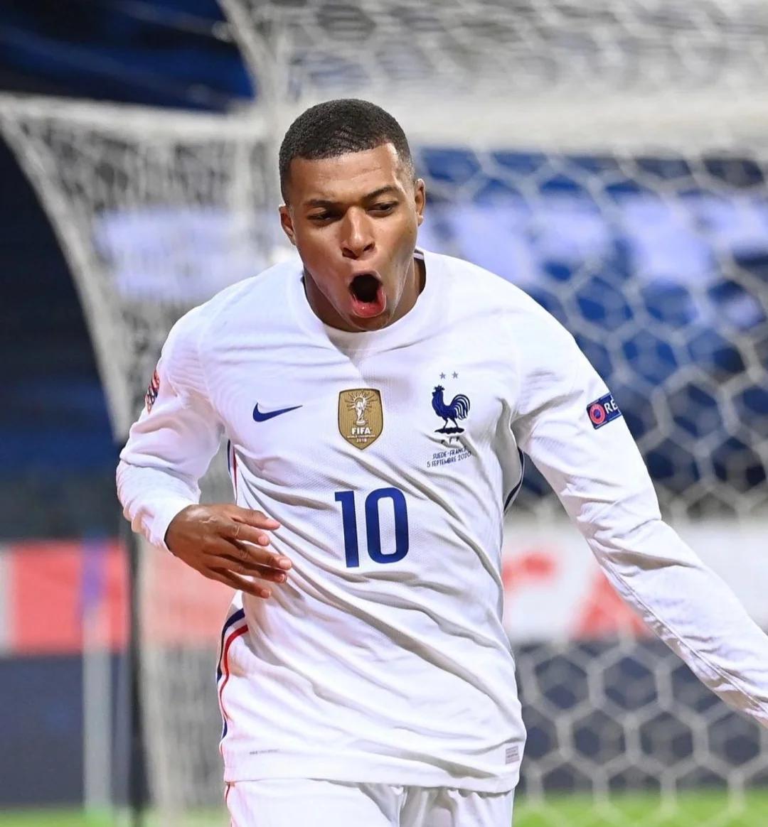 津媒：据不完全统计，本赛季津门虎官方产品销售额约500万元