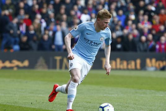 说啥了？詹姆斯把独行侠替补席逗得笑翻天