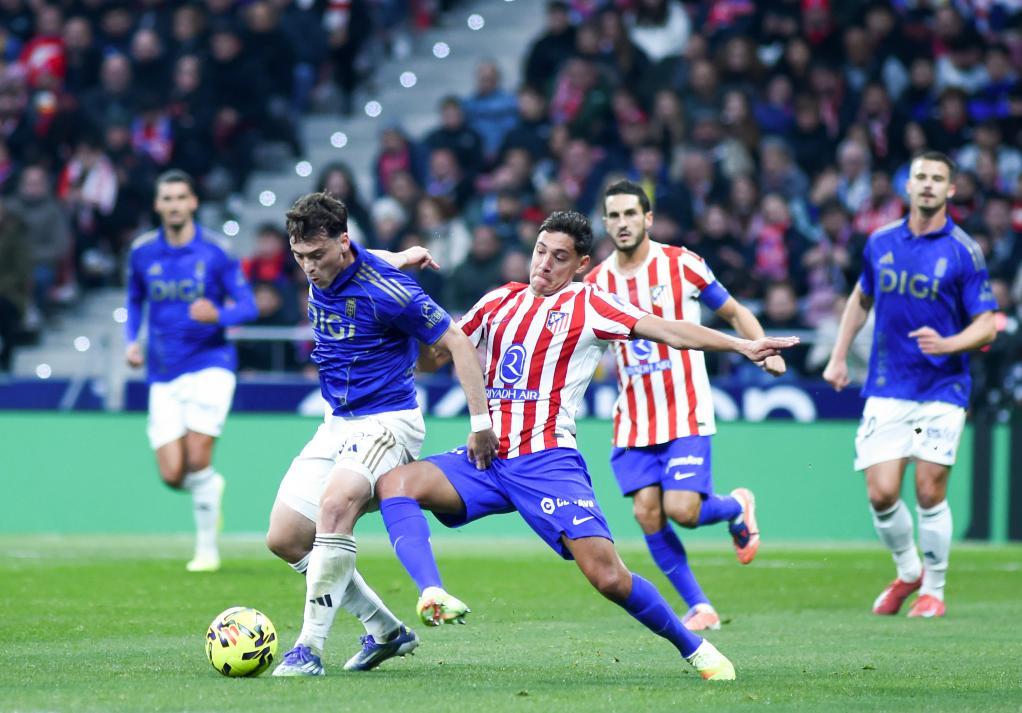 打成表演赛！徐杰单节三分6中5＊3节得到23分