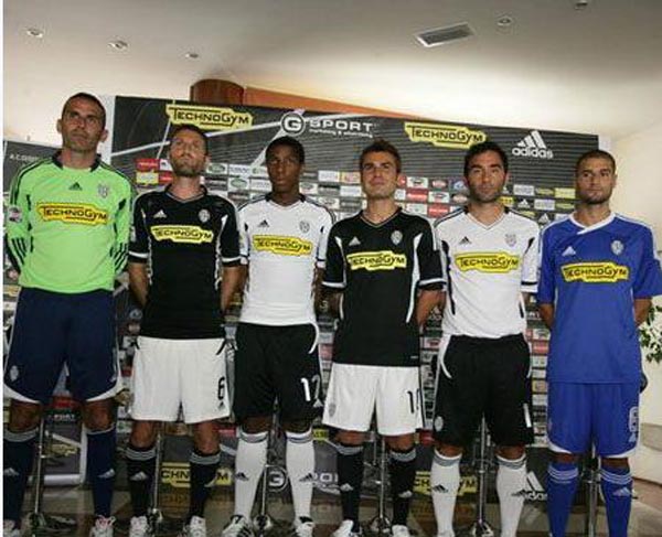 巴神、内马尔，才是最接近梅西、C罗的