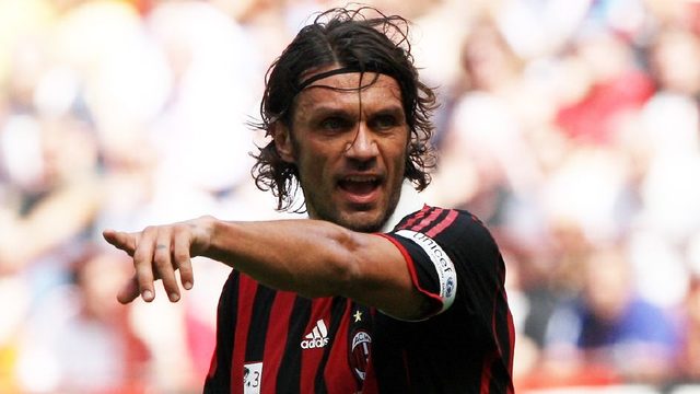 德天空：34岁因西涅有意重返欧洲足坛，甚至愿接受大幅降薪（德天空：34岁因西涅盼回归欧洲赛场，不惜接受大幅降薪）