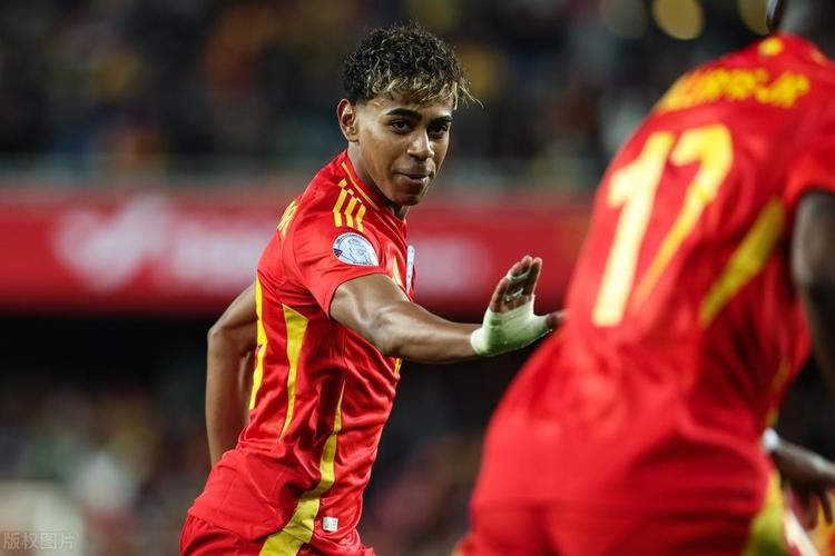 赫拉德-马丁：巴萨完全无需改变踢法，最重要的是做好压迫