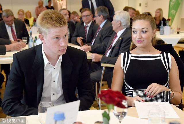 没进行场地检查，一场苏格兰冠军联赛在开赛前15分钟宣布推迟