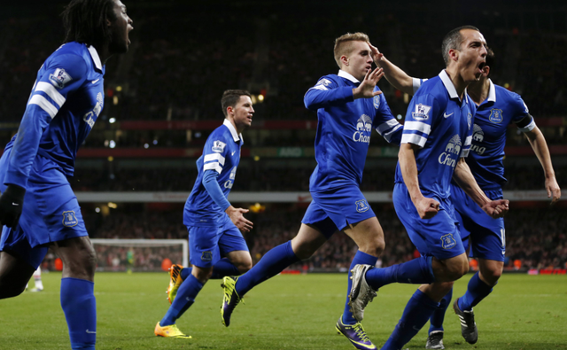 阿贾克斯客场4-2逆转卡拉巴克，收获本赛季欧冠首胜